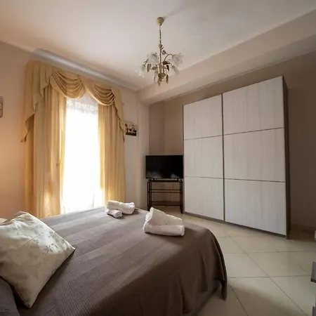Casa Vacanze Il Fischio Del Vento Дом отдыха Цафферана-Этнея